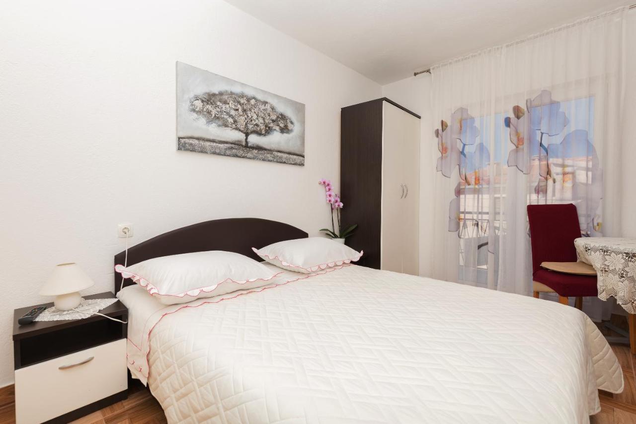 ماكارسكا Apartments Dalmato المظهر الخارجي الصورة