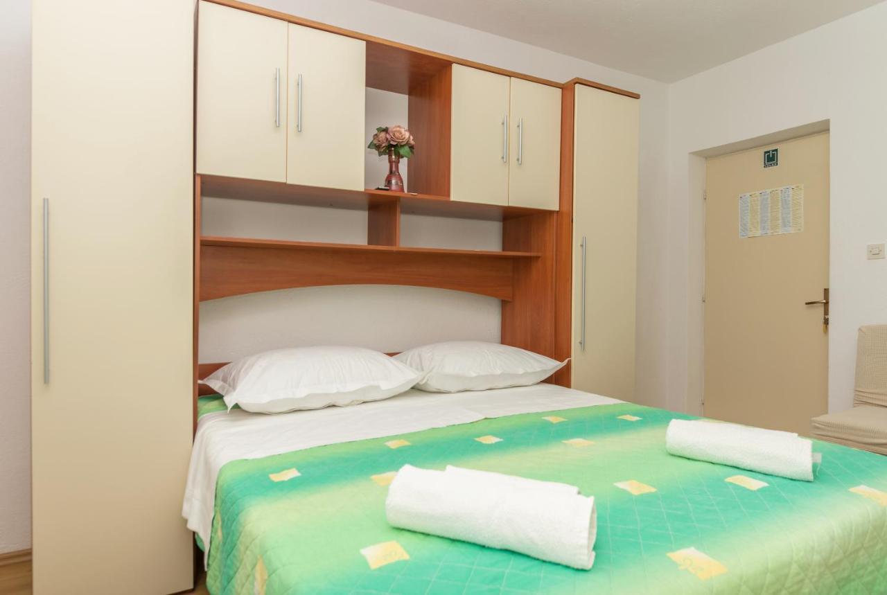 ماكارسكا Apartments Dalmato المظهر الخارجي الصورة