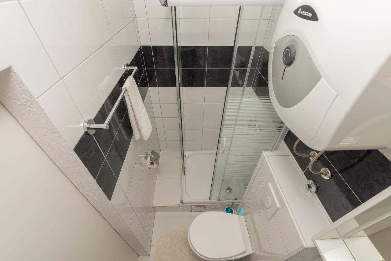 ماكارسكا Apartments Dalmato المظهر الخارجي الصورة