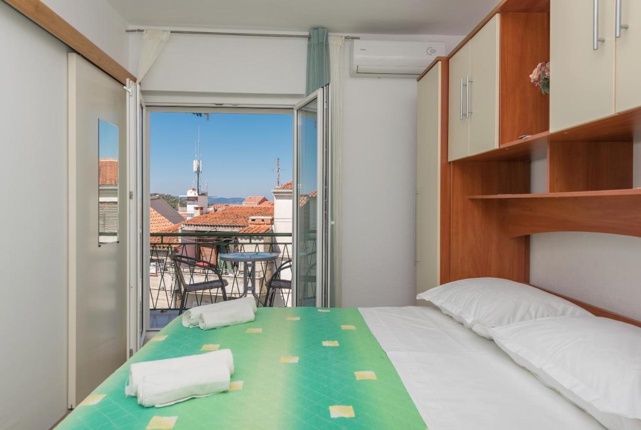 ماكارسكا Apartments Dalmato المظهر الخارجي الصورة