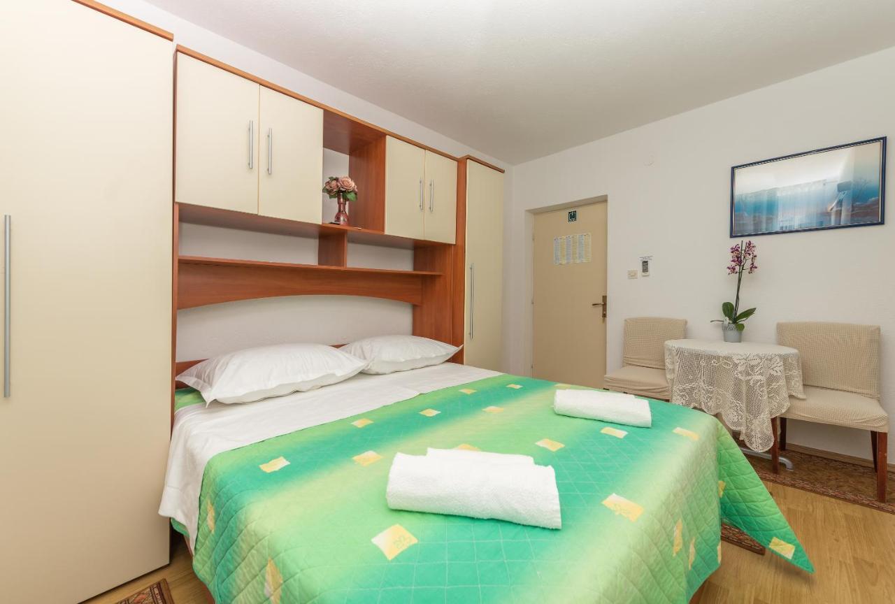 ماكارسكا Apartments Dalmato المظهر الخارجي الصورة