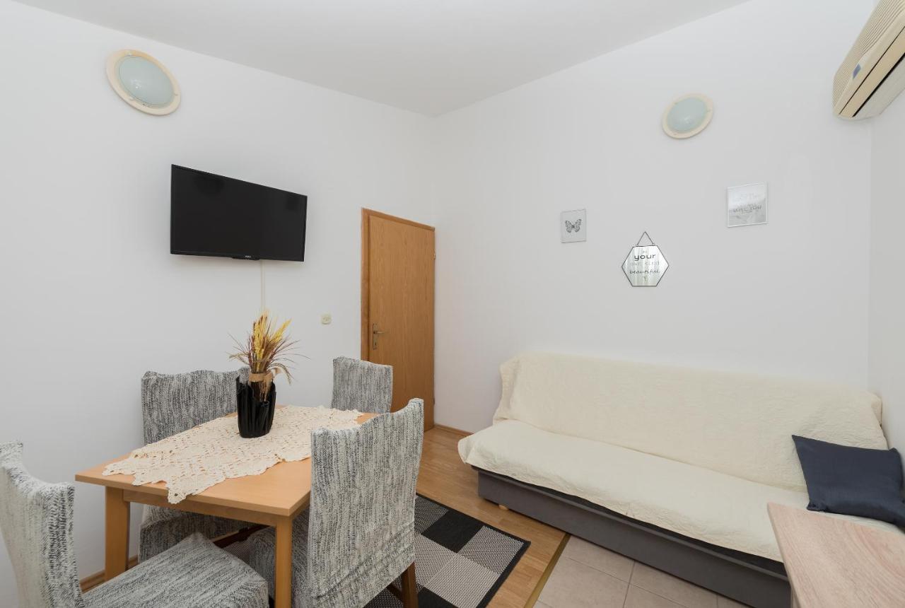 ماكارسكا Apartments Dalmato المظهر الخارجي الصورة