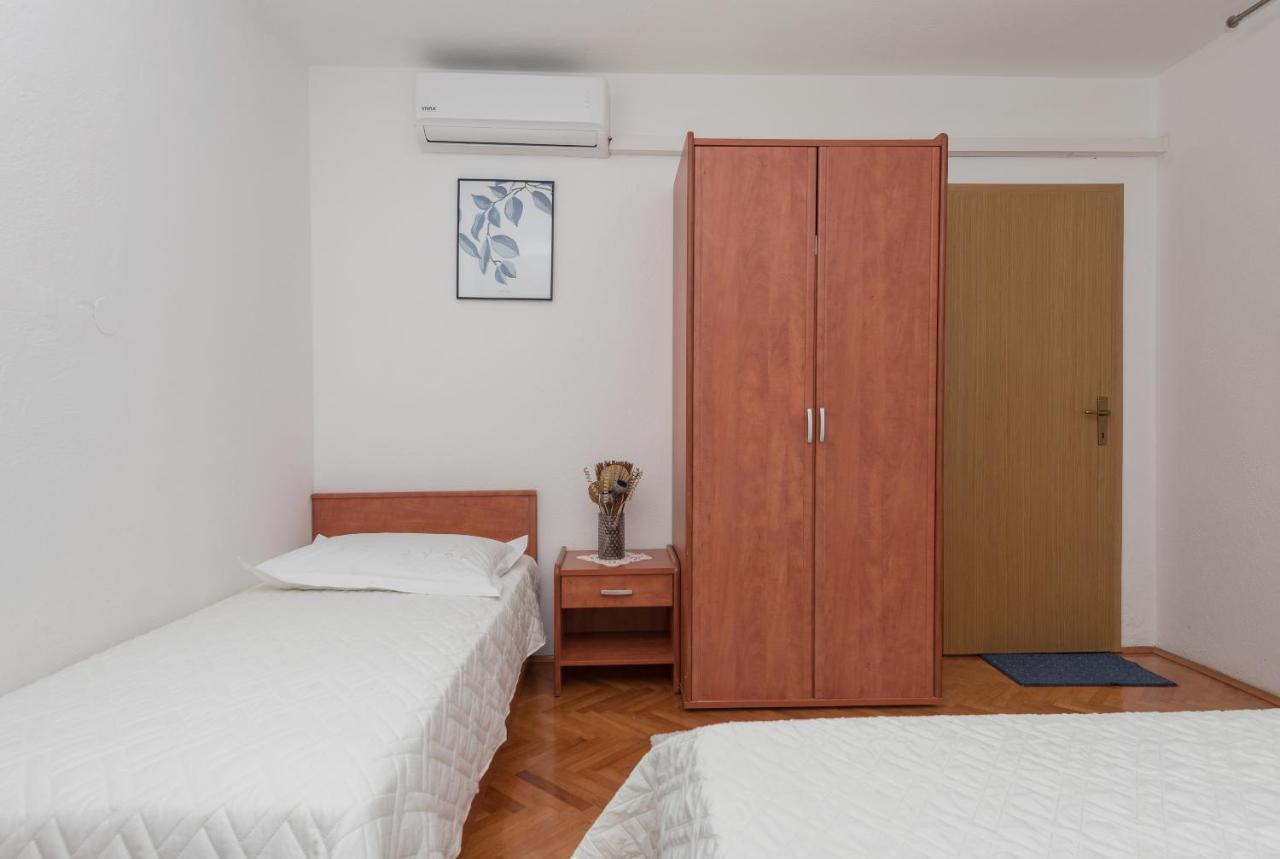 ماكارسكا Apartments Dalmato المظهر الخارجي الصورة
